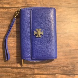 Tory Burch Mercer Smartphone Bifold Wristlet
